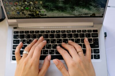Dónde vender una página web en 2026: opciones y criterios para elegir